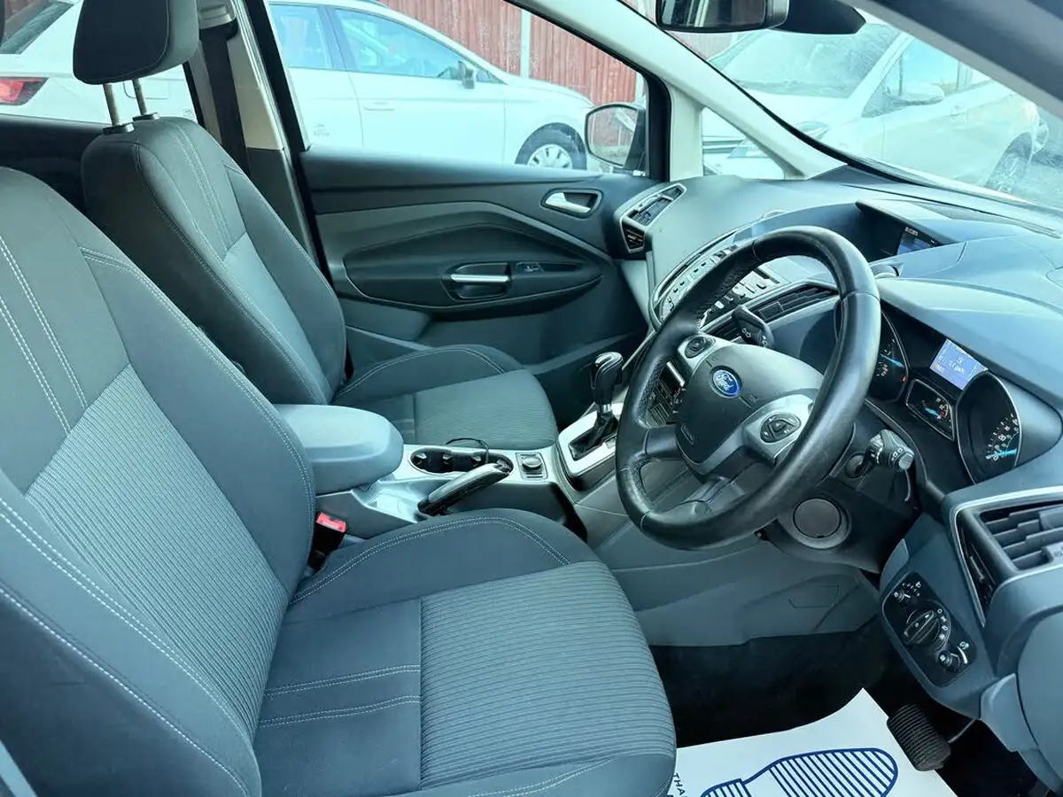 2014-ford-c-max-20tdci-titanium-powershift-big-23