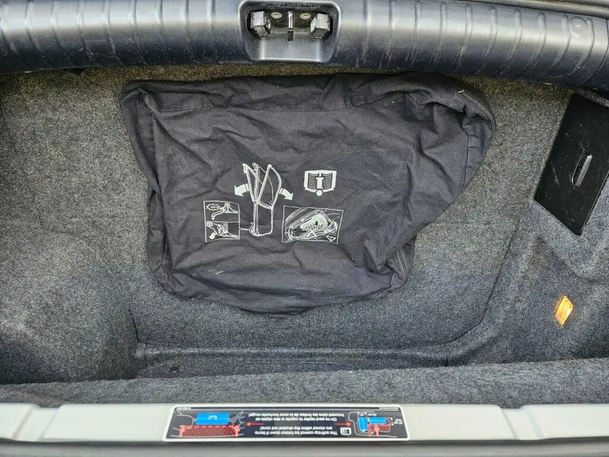 2010-saab-9-3-big-6