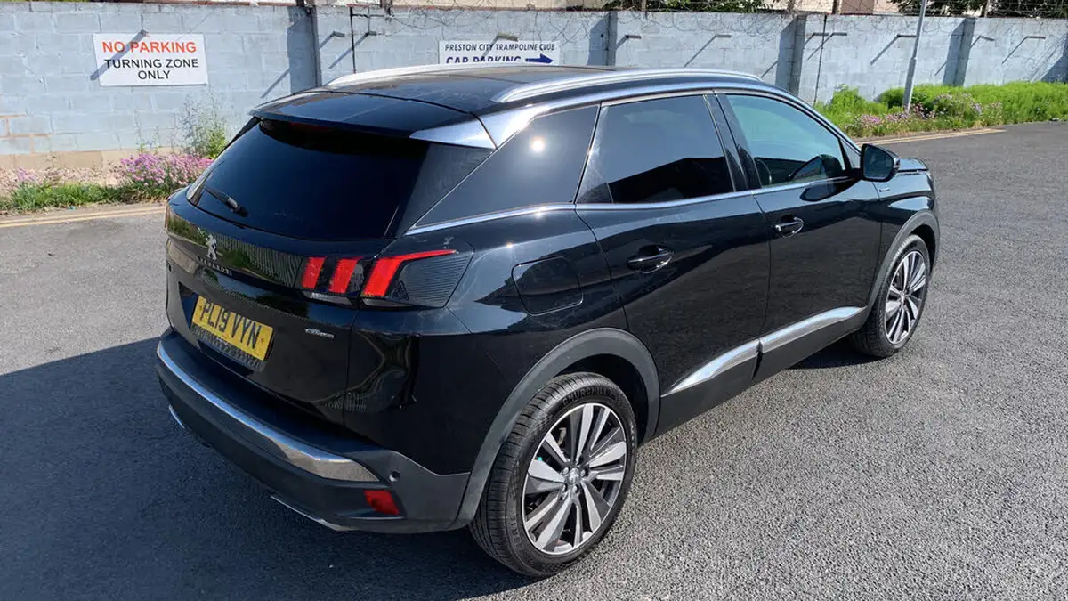 2019-peugeot-3008-suv-15-bluehdi-gt-line-premium-eat8-big-43