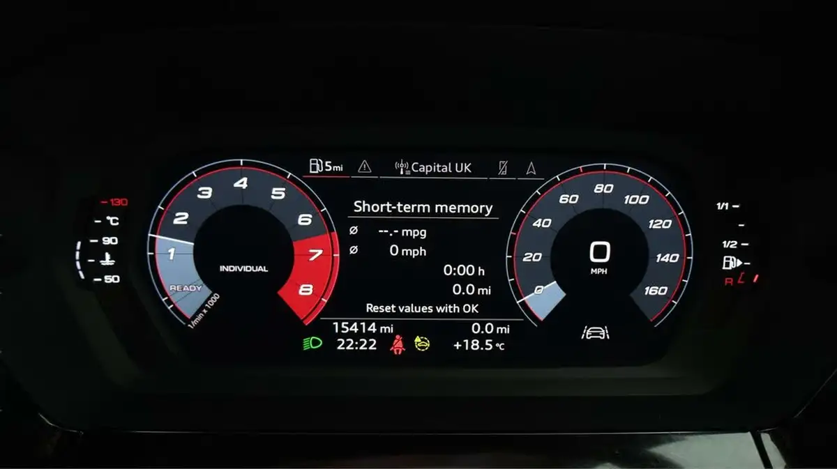 2023-audi-a3-15-35-tfsi-s-line-sportback-5d-big-10