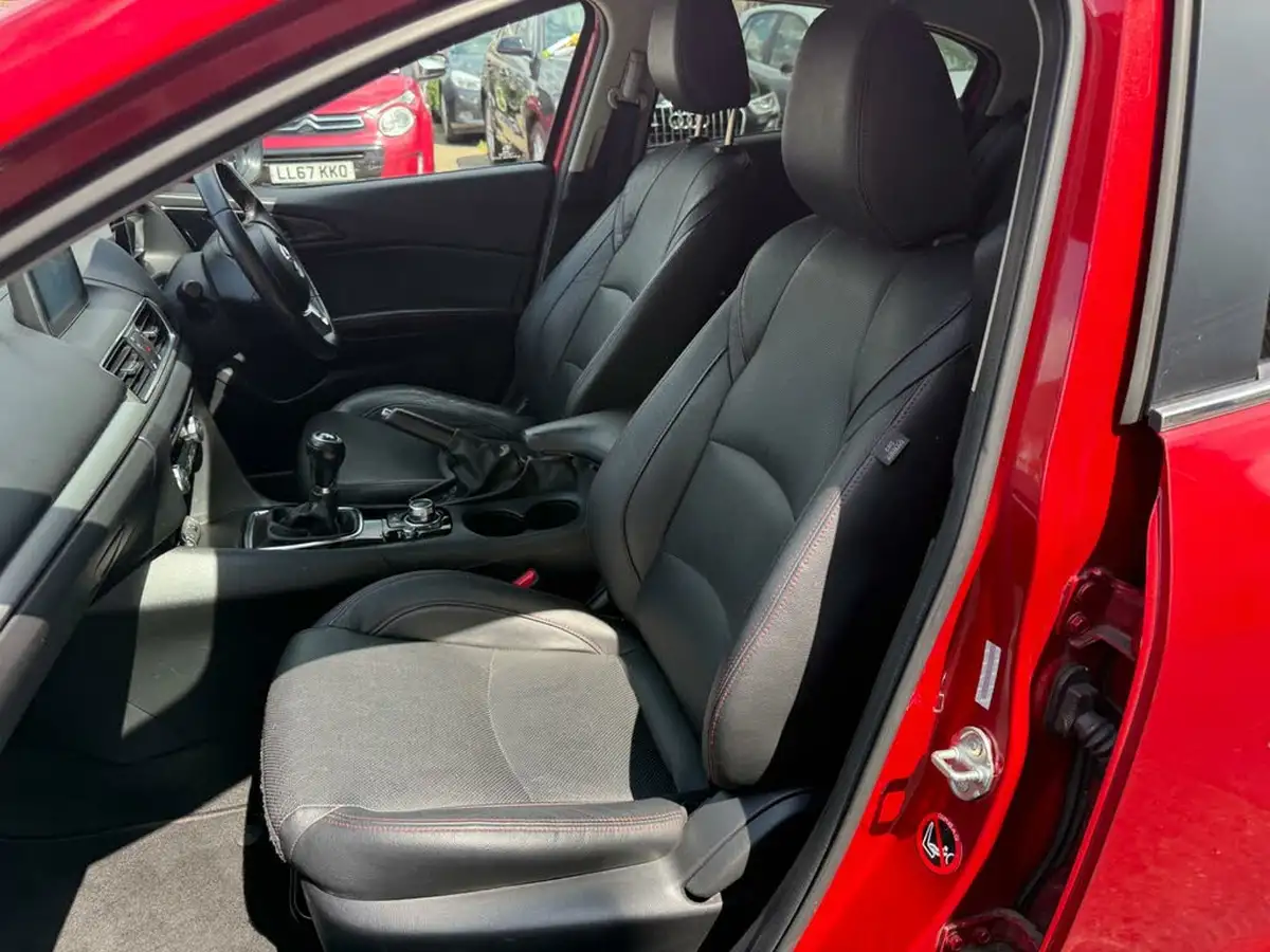 2014-mazda-mazda3-20-sport-nav-165ps-hatchback-5d-big-29