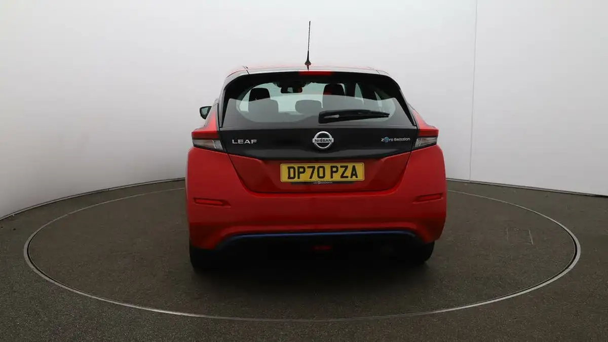 2021-nissan-leaf-e-acenta-big-59