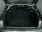 2022-audi-e-tron-55e-technik-station-wagon-small-12