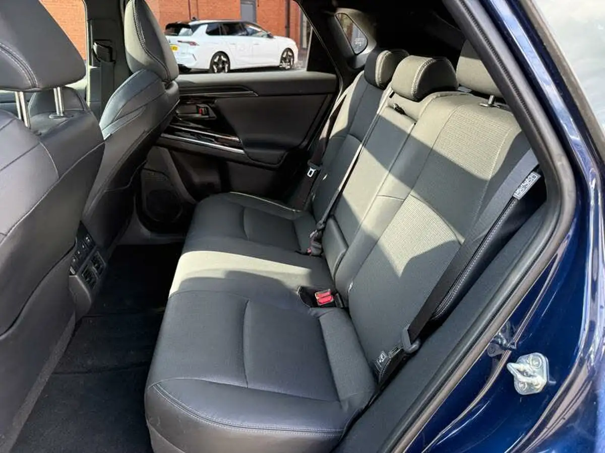 2023-subaru-solterra-e-touring-big-7