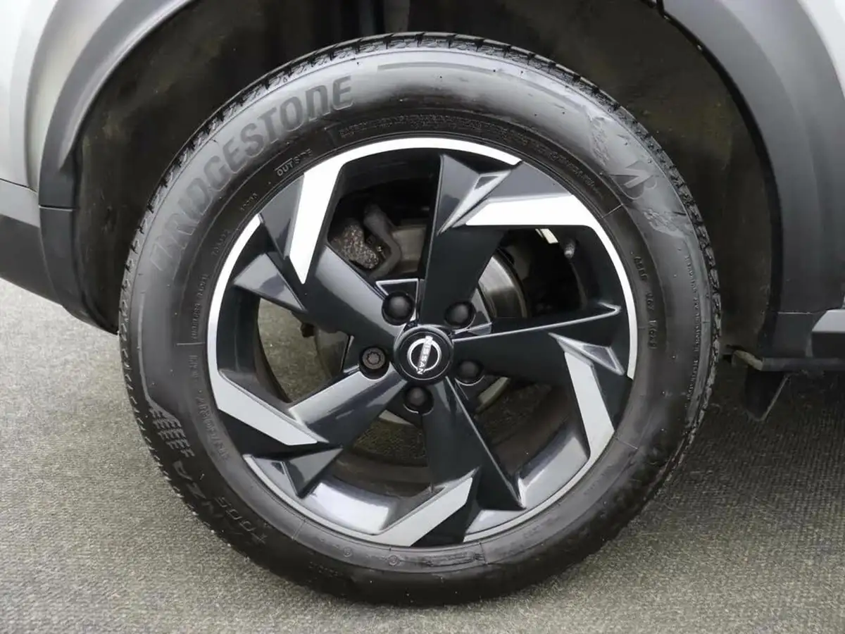 2023-nissan-juke-10-dig-t-n-connecta-big-12
