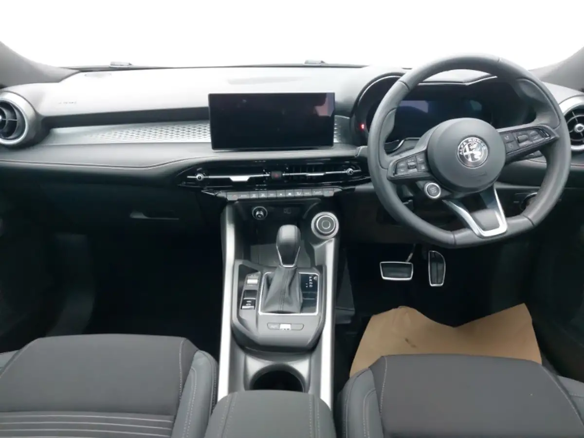 2022-mini-cooper-15-cooper-classic-hatchback-5d-big-2