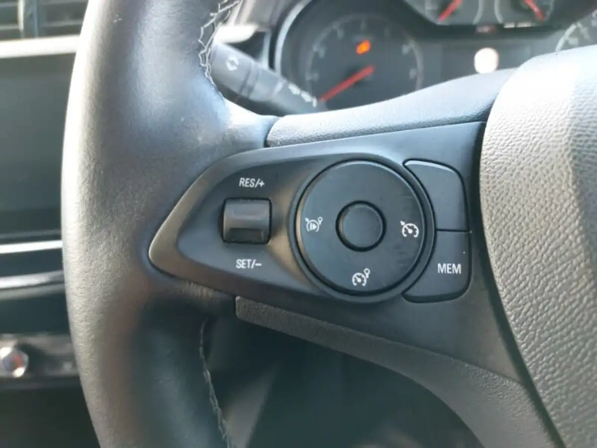 2022-vauxhall-corsa-12i-se-edition-big-15