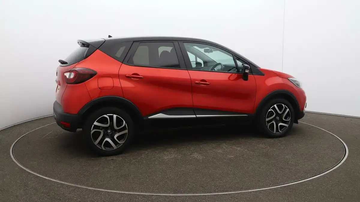 2019-renault-captur-09-tce-iconic-big-50