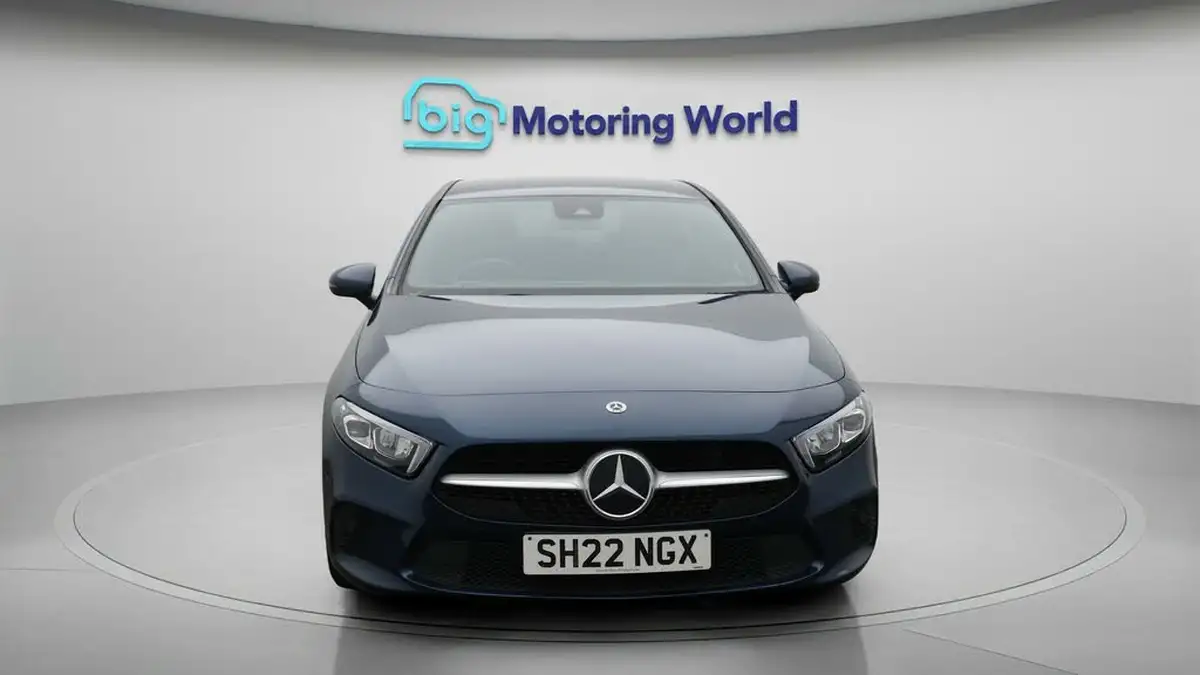 2022-mercedes-benz-a-class-13-a180-sport-executive-edition-hatchback-5d-7g-dct-big-2