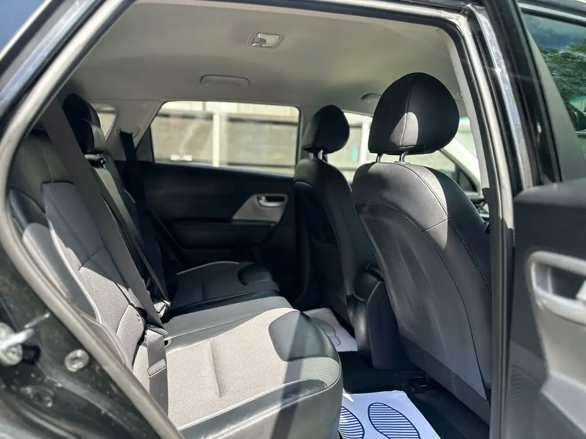 2021-kia-e-niro-ev-2-64-big-8