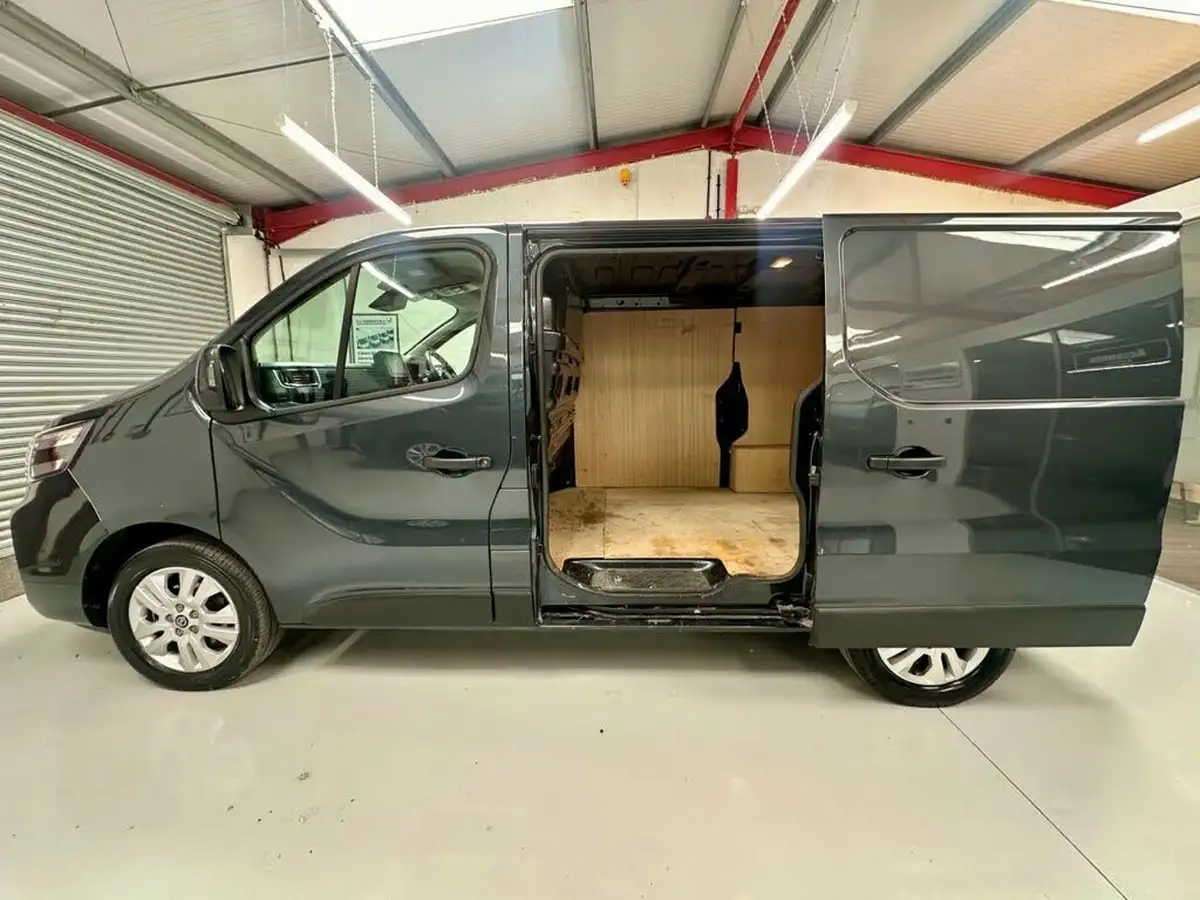 2023-nissan-primastar-20dci-tekna-28-l1h1-130pseu6d-big-10