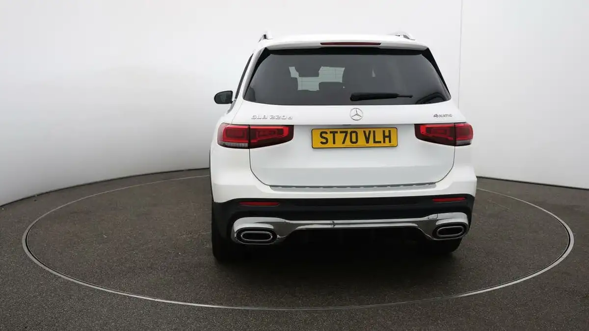 2020-mercedes-benz-glb-class-20d-glb220d-amg-line-premium-5-big-63