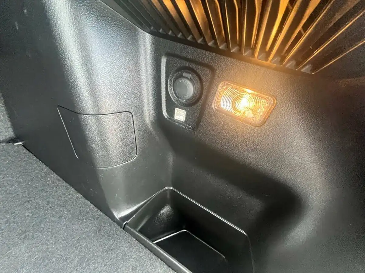 2022-suzuki-s-cross-14-boosterjet-ultra-big-53