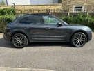 2022-porsche-macan-20-small-4