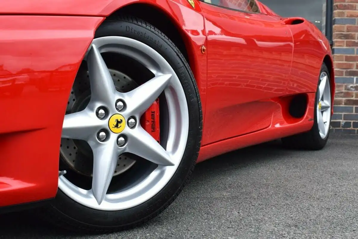 2004-ferrari-360-36-spider-big-42