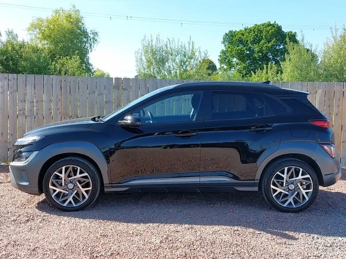 2022-hyundai-kona-16-gdi-premium-big-3