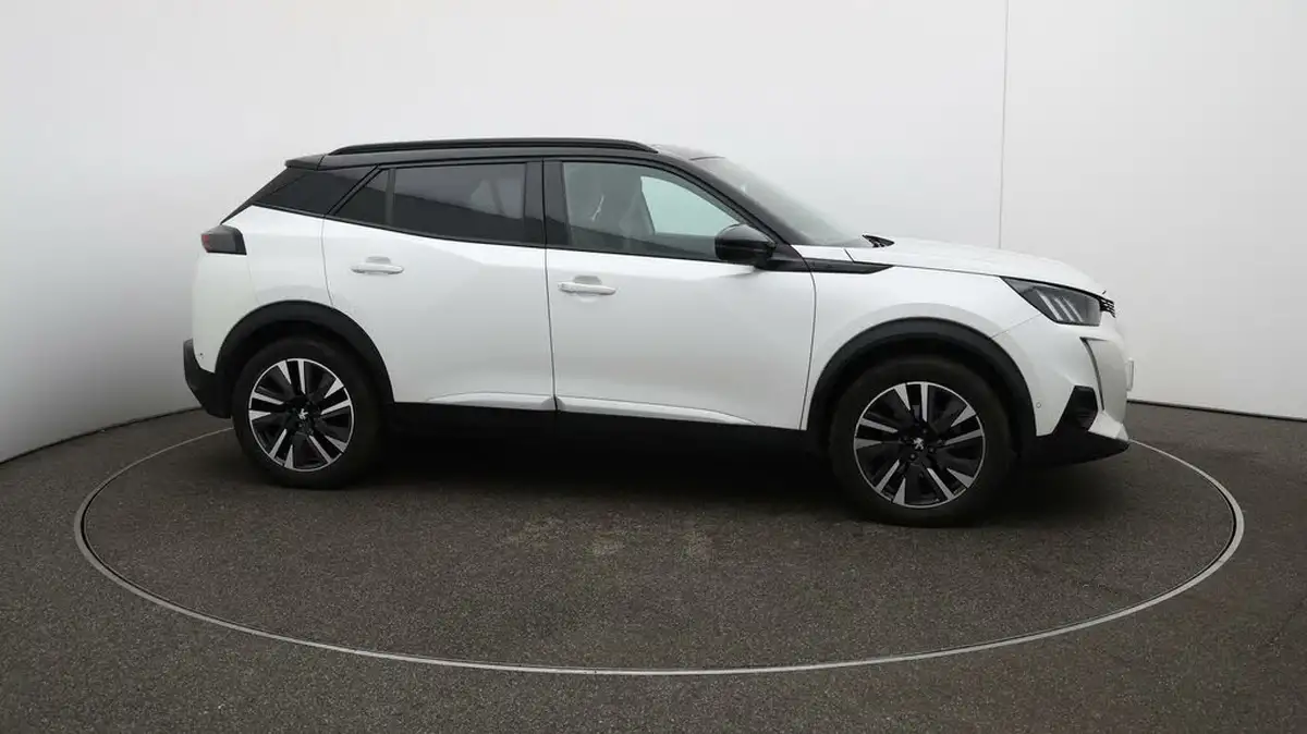2021-peugeot-2008-suv-e-gt-premium-big-52