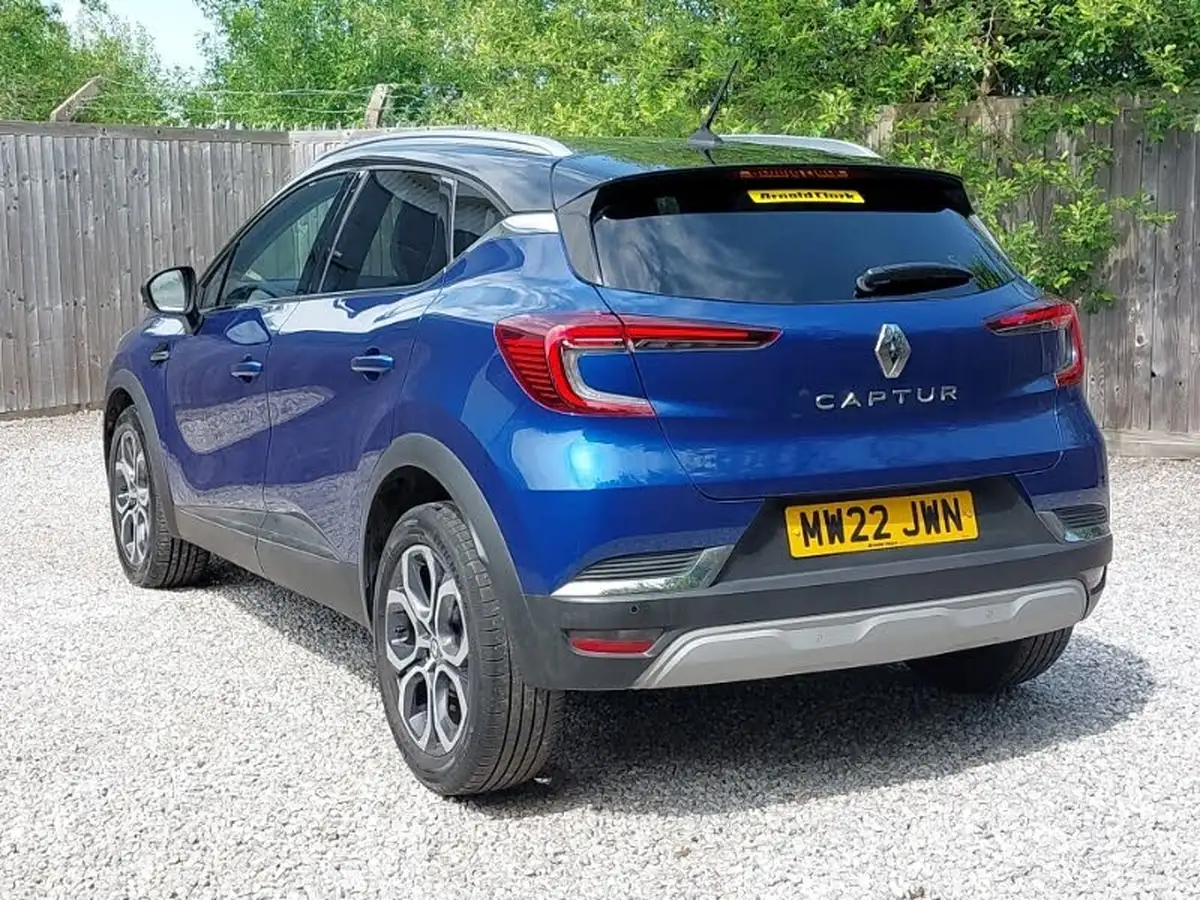 2022-renault-captur-10-tce-se-edition-big-1
