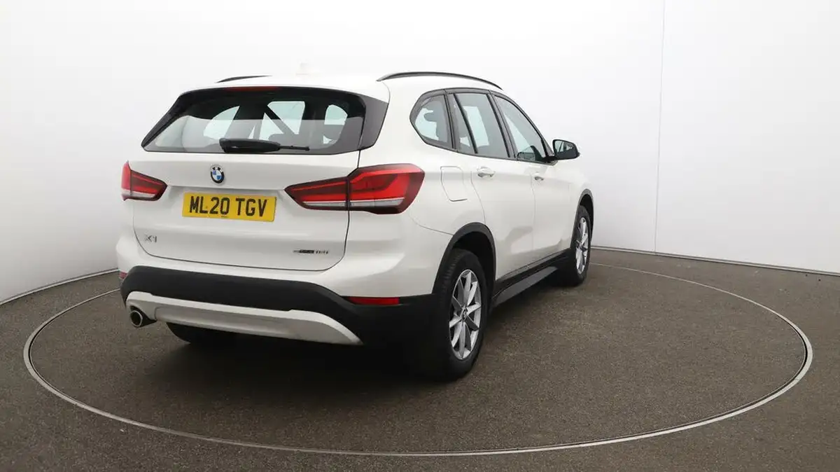 2020-bmw-x1-15-sdrive18i-se-big-53