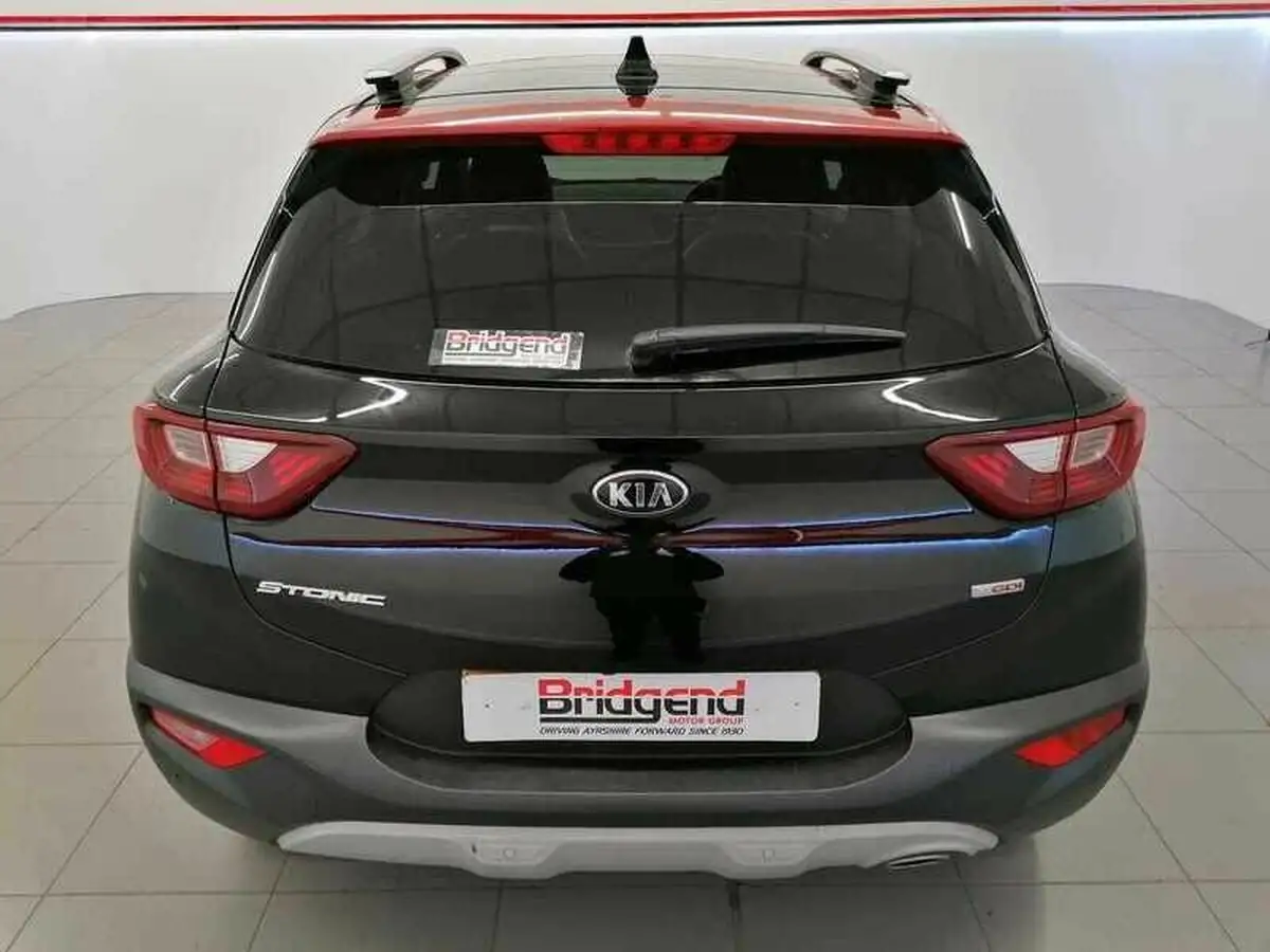 2019-kia-stonic-10-t-gdi-4-big-4