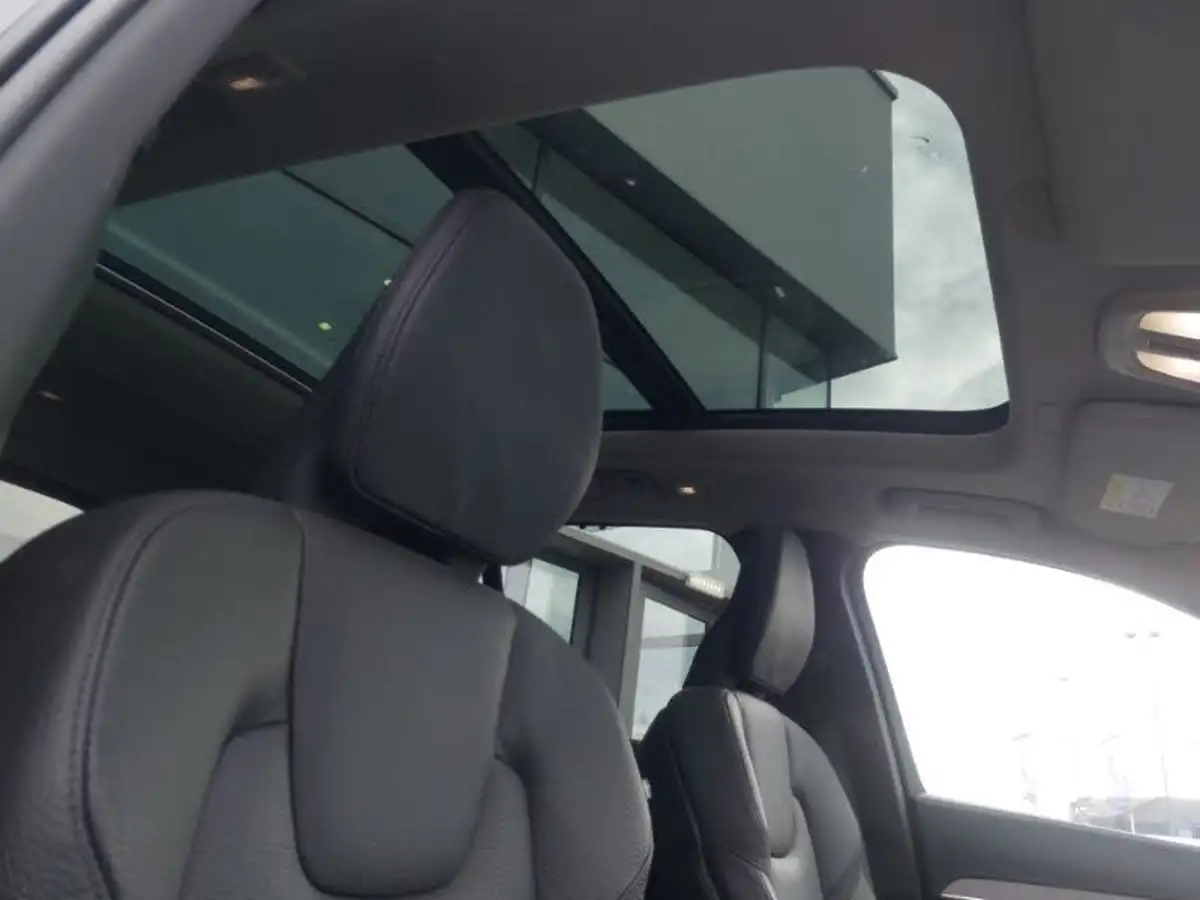2024-volvo-xc90-20-t8-plus-big-16