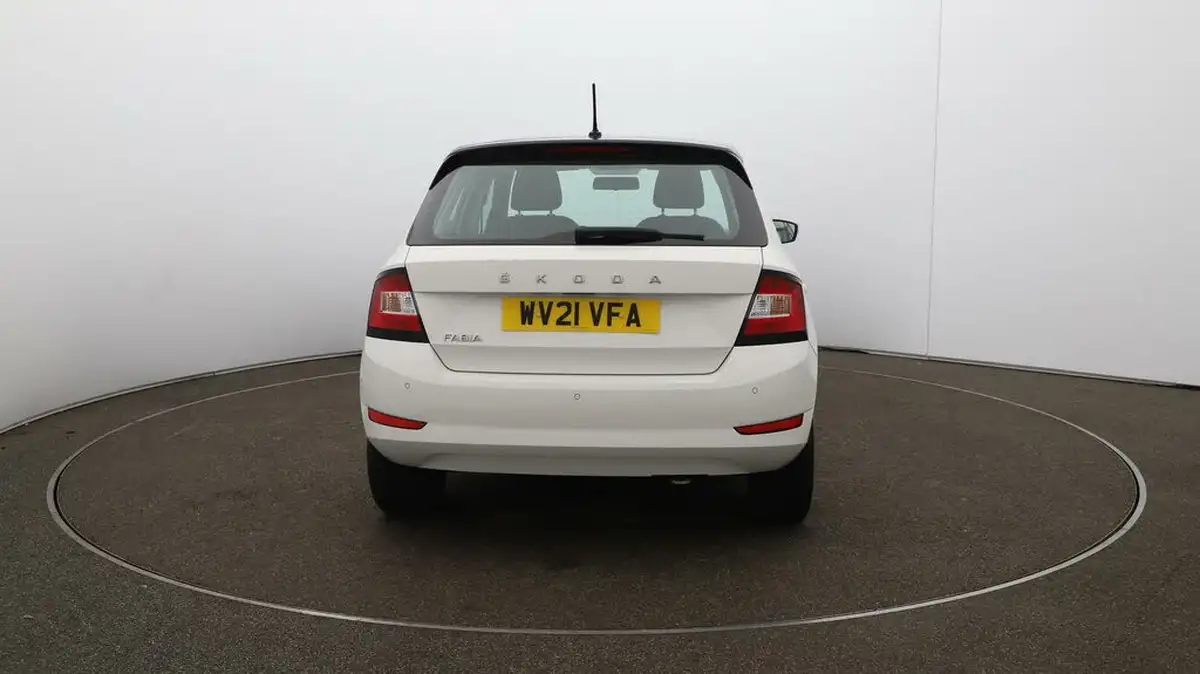 2021-skoda-fabia-10-mpi-colour-edition-60ps-big-55