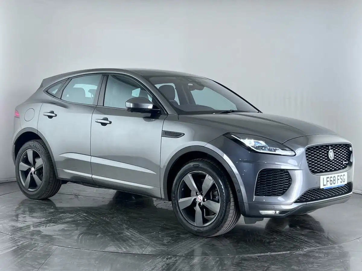 2018-jaguar-e-pace-20-i4-r-dynamic-se-249ps-big-0