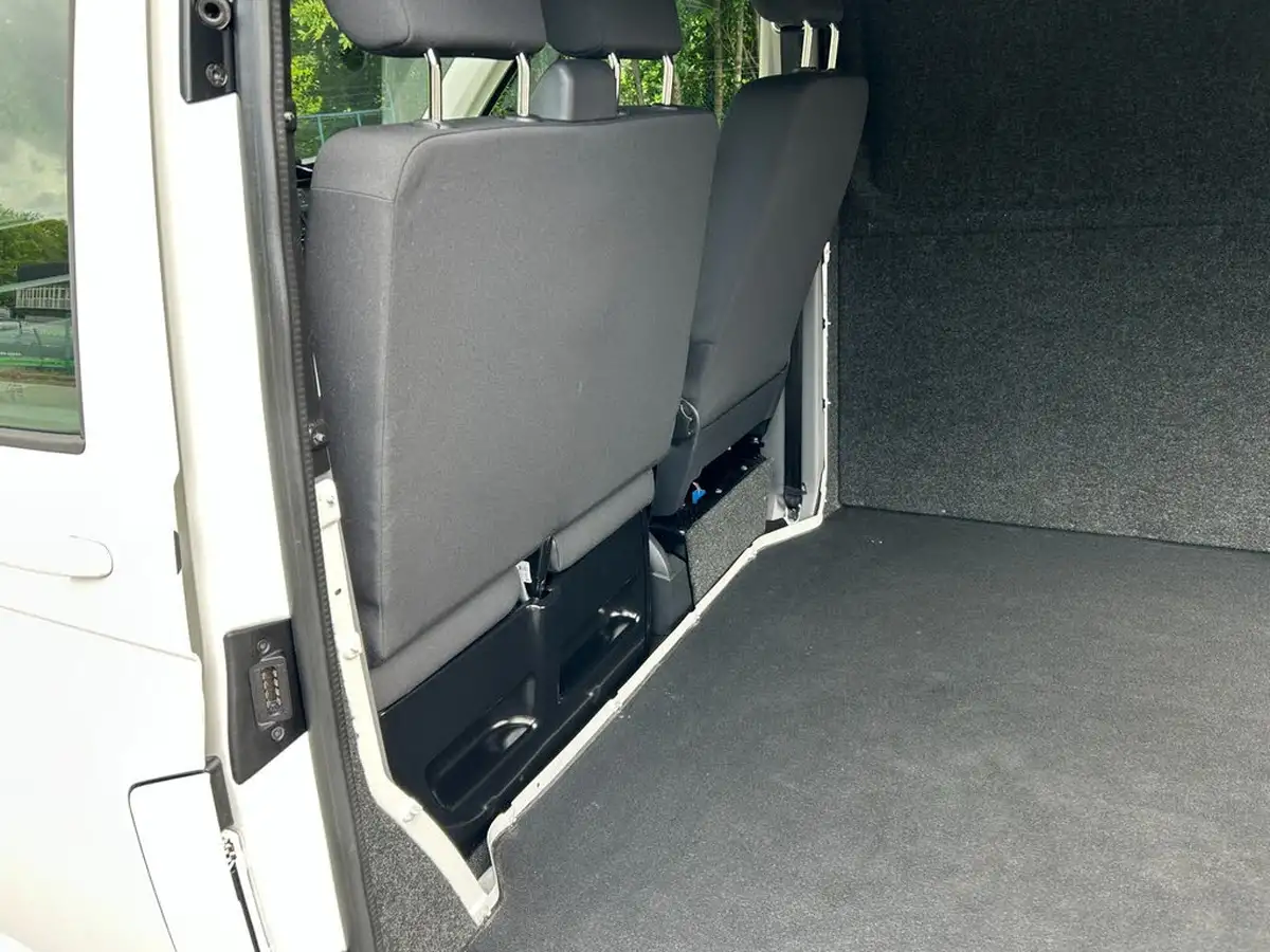 2021-volkswagen-transporter-20tdi-t28-startline-bmt-swb-110pseu6d-big-10