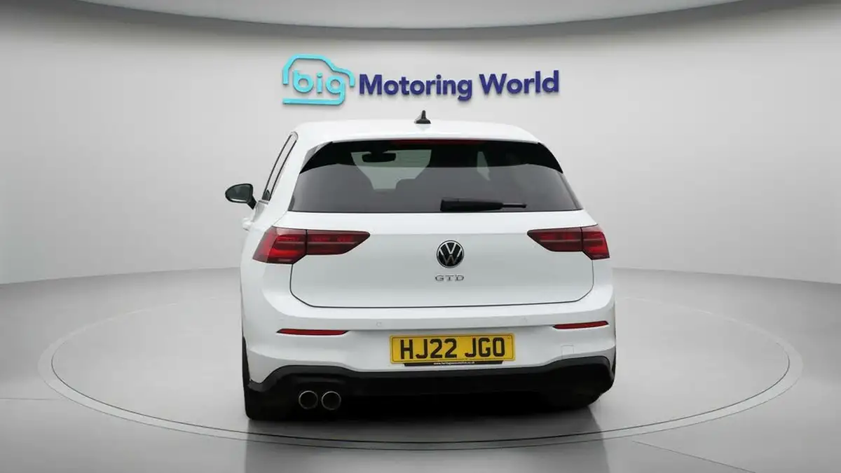 2022-volkswagen-golf-20tdi-gtd-big-6