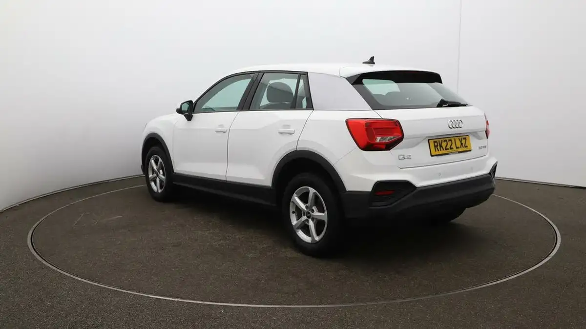 2022-audi-q2-10-30-tfsi-technik-big-61