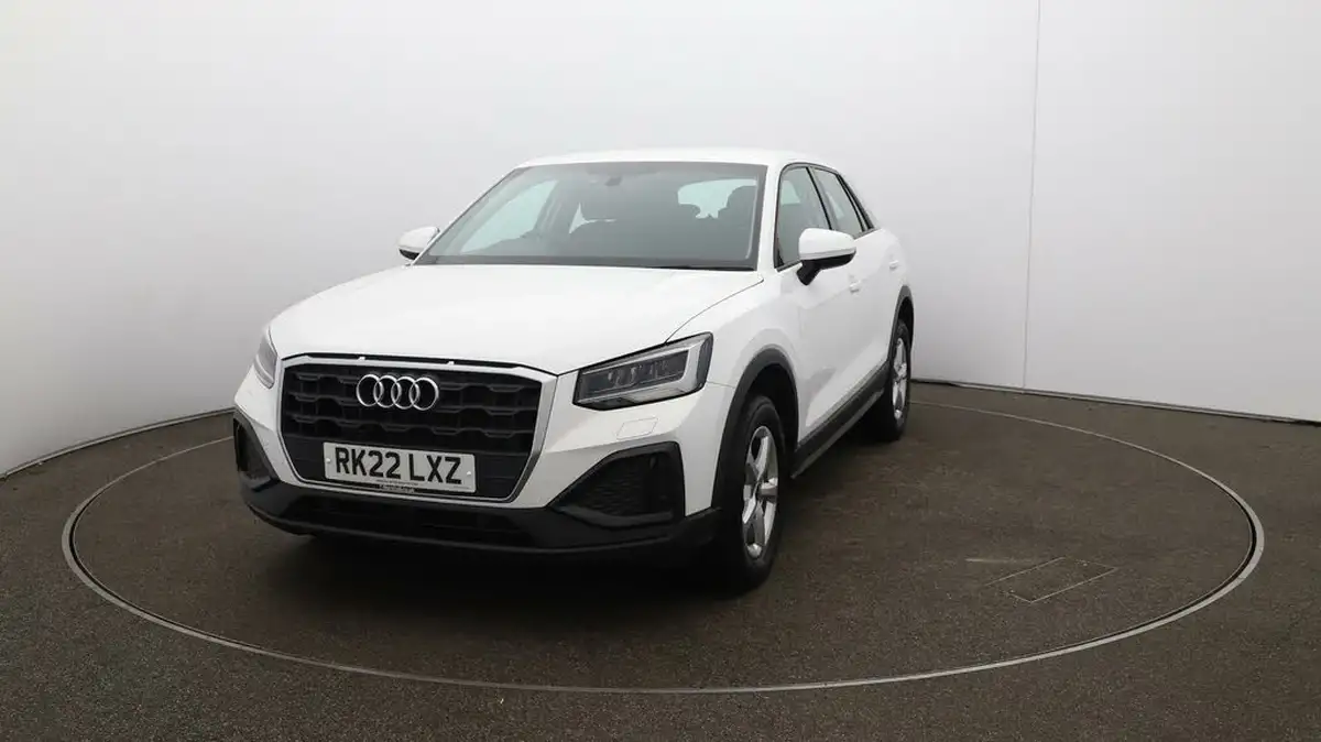 2022-audi-q2-10-30-tfsi-technik-big-37