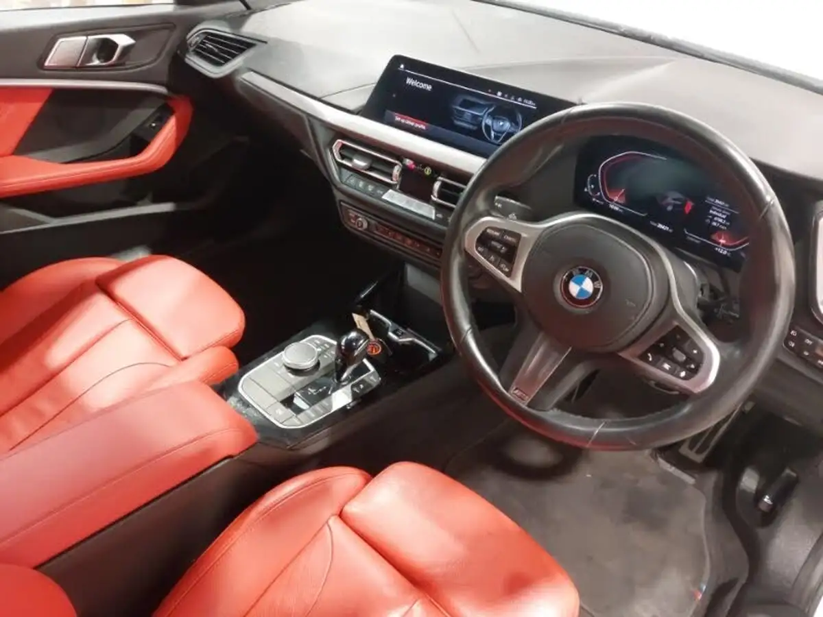 2021-bmw-1-series-15-118i-m-sport-lcp-dct-big-17