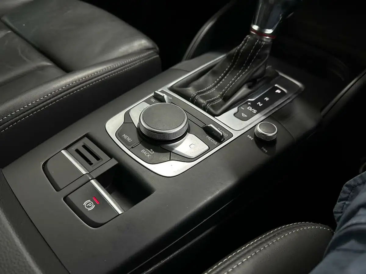 2017-audi-s3-20-tfsi-nav-hatchback-3d-s-tronic-big-21