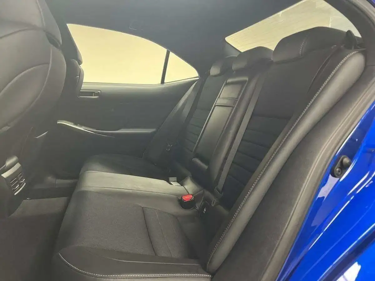 2018-lexus-is-300h-25-f-sport-lexus-navigation-big-23
