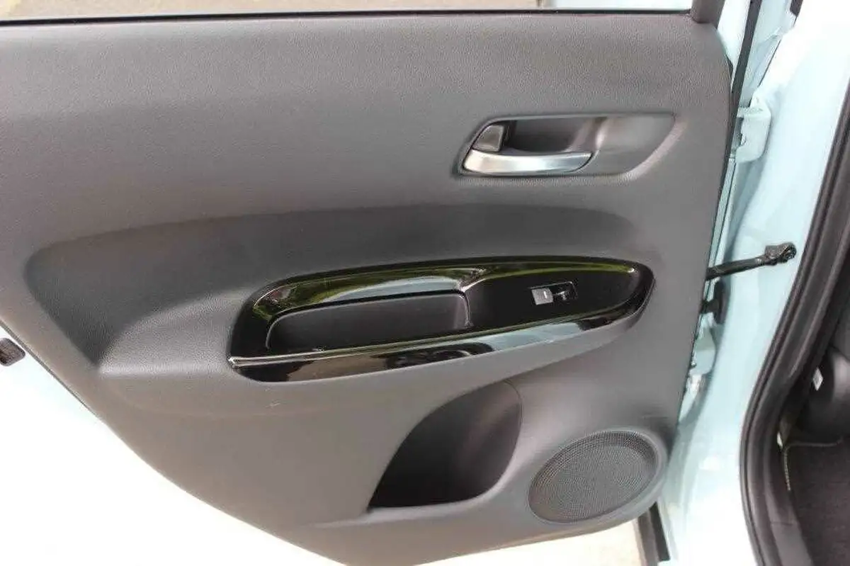 2020-honda-jazz-15-i-mmd-crosstar-ex-big-31