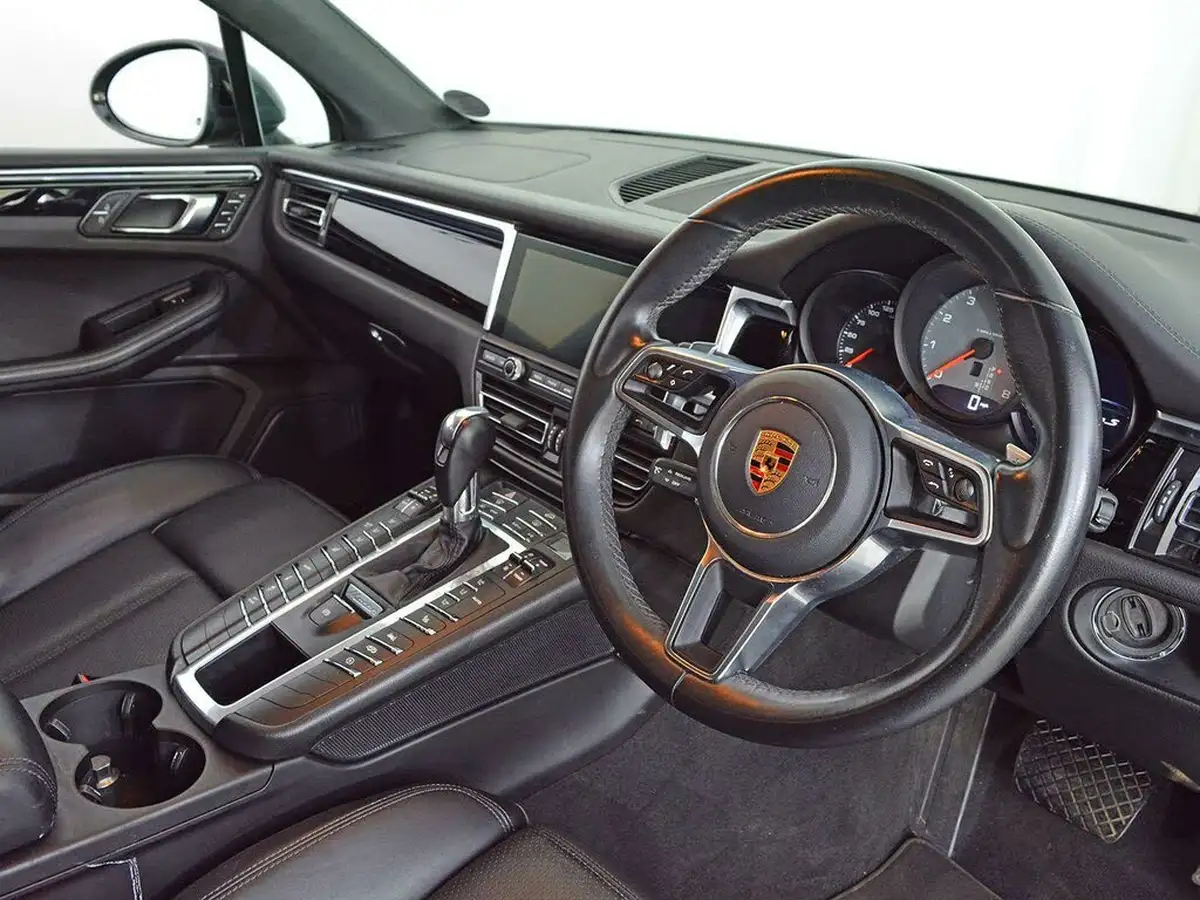 2019-porsche-macan-30-v6-s-big-9