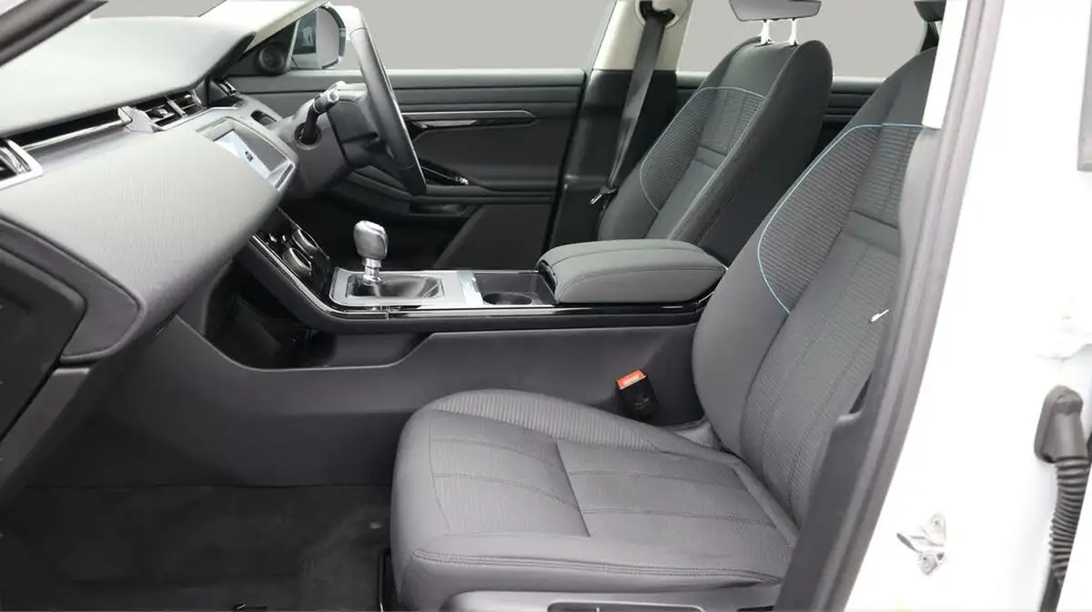 2021-land-rover-range-rover-evoque-20-d165-big-13