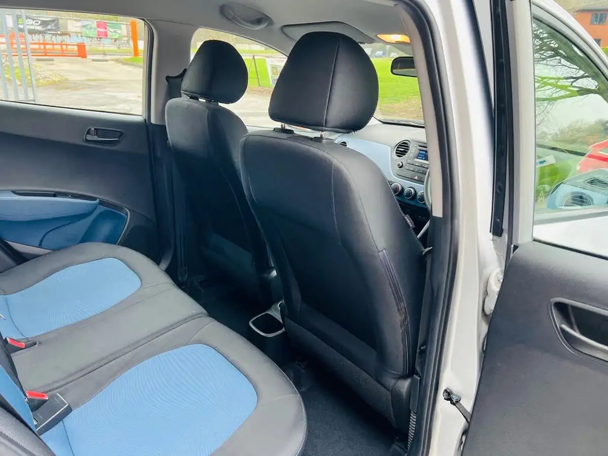 2015-hyundai-i10-10-se-big-13