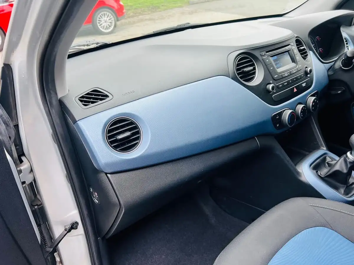 2015-hyundai-i10-10-se-big-65