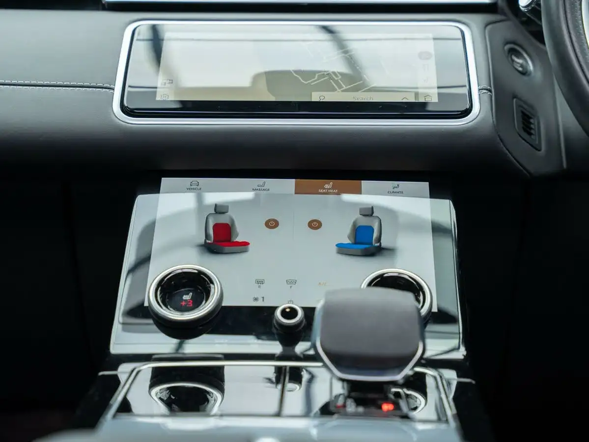 2022-land-rover-range-rover-velar-30-d300-r-dynamic-hse-big-39