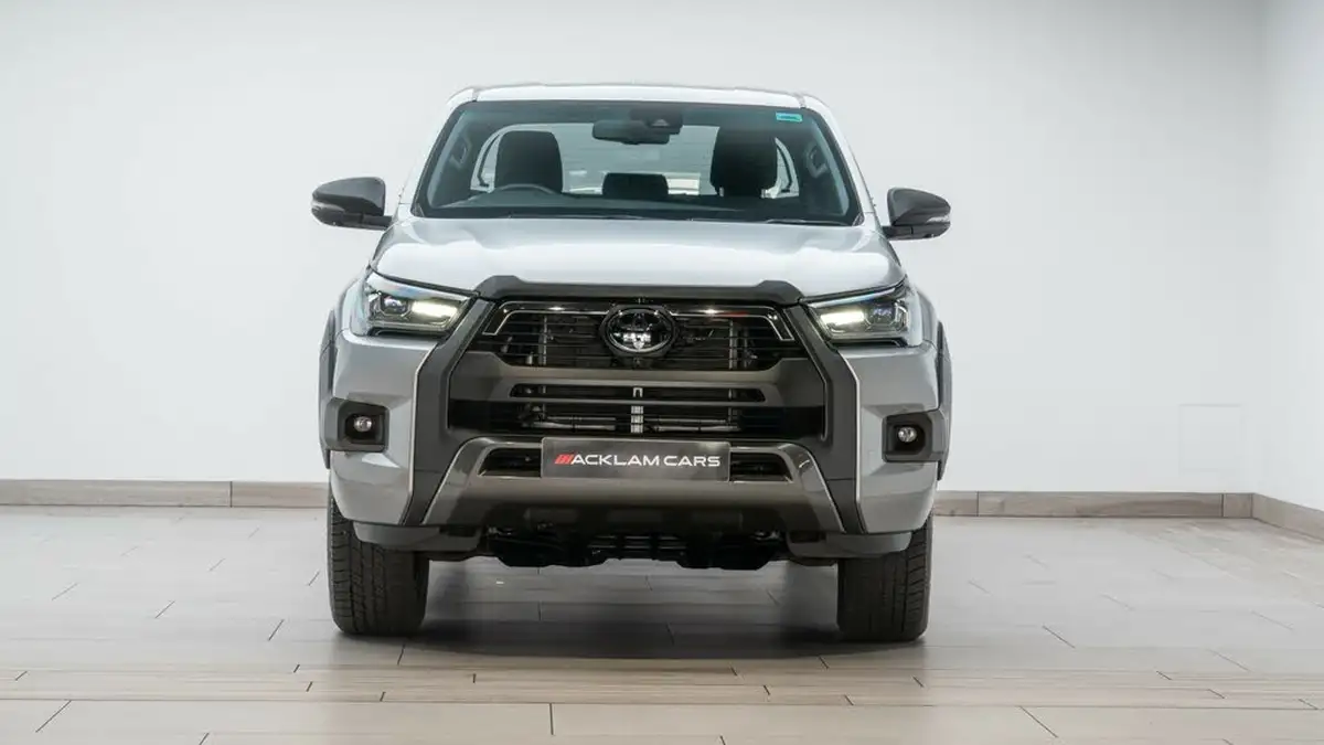 2022-toyota-hi-lux-28d-4d-invincible-x-204hpeu6d-2755cc-auto-big-3