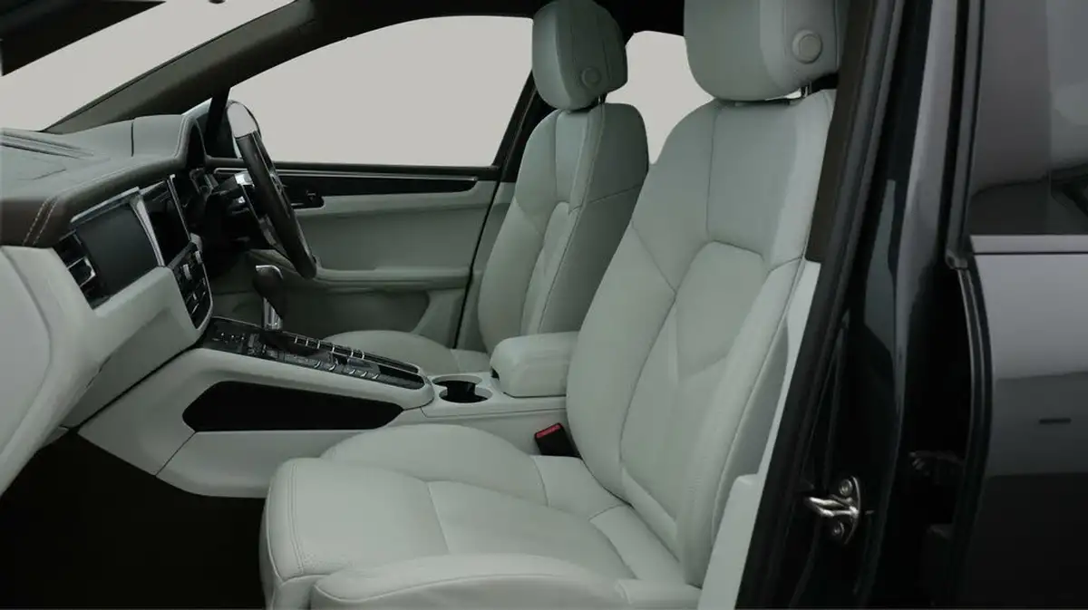 2021-porsche-macan-20-245ps-big-14
