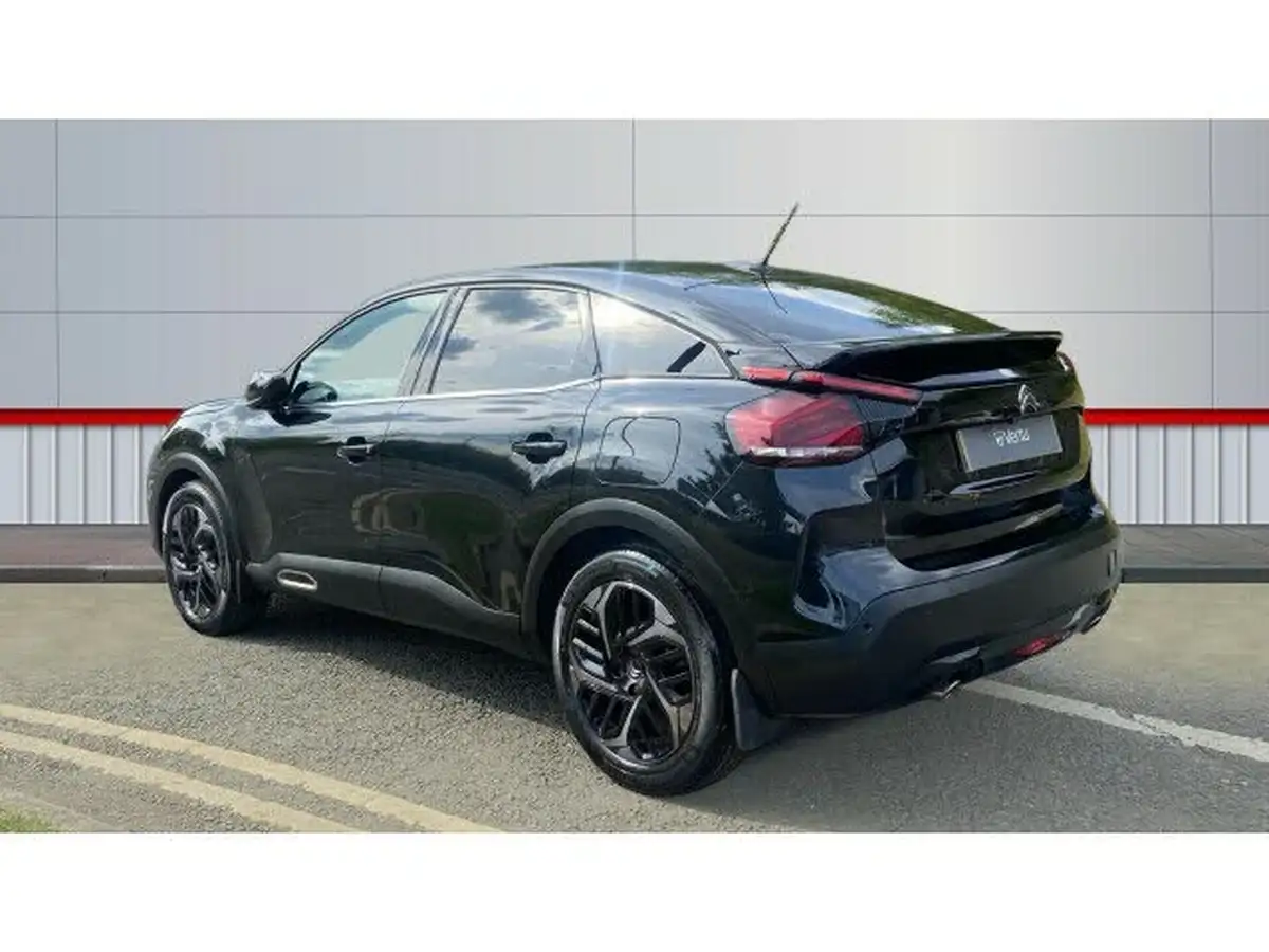 2021-citroen-c4-12-puretech-shine-130ps-big-1