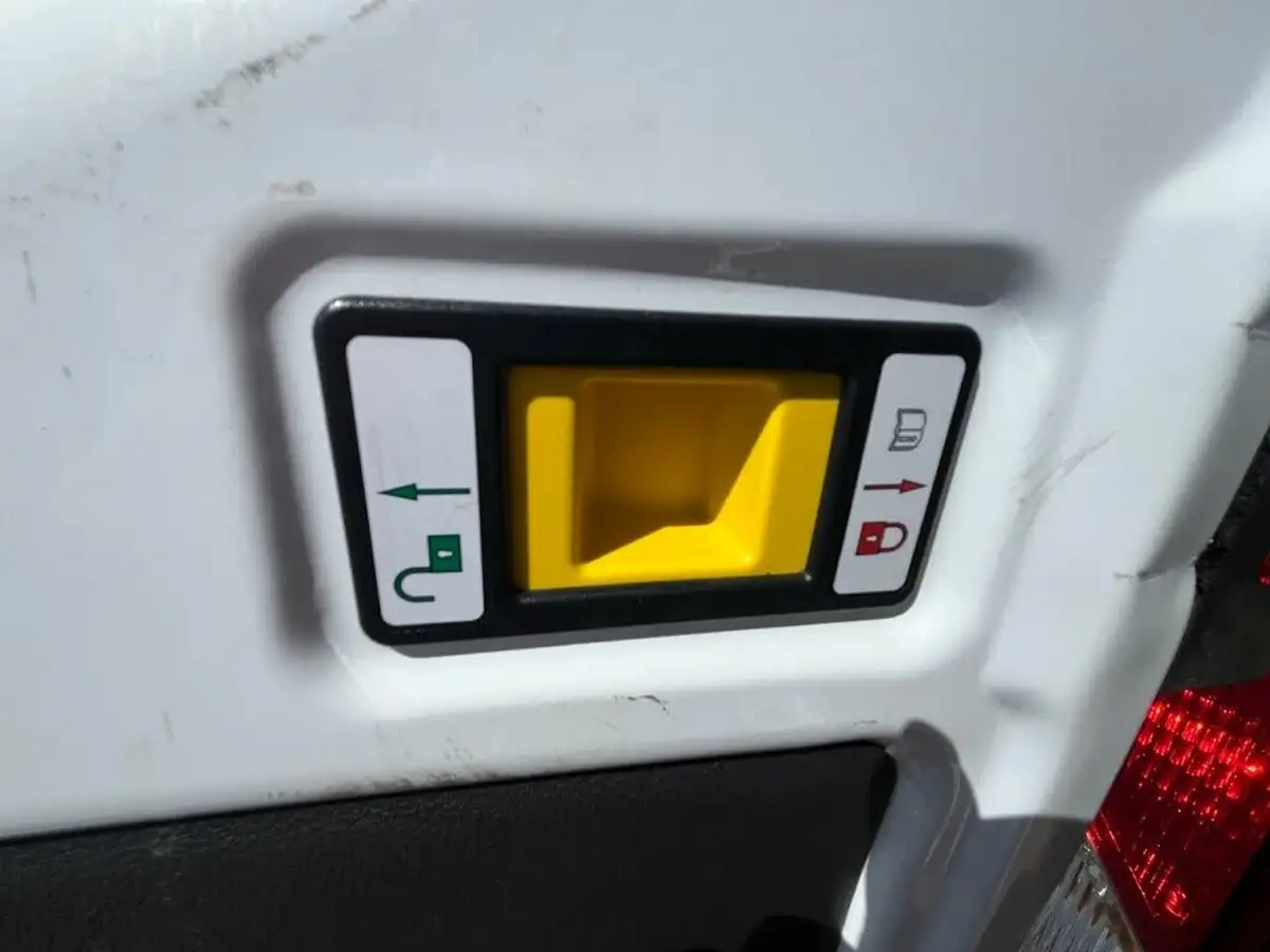 2022-ford-transit-20tdci-350-l3h2-leader-130pseu6dt-panel-van-big-25
