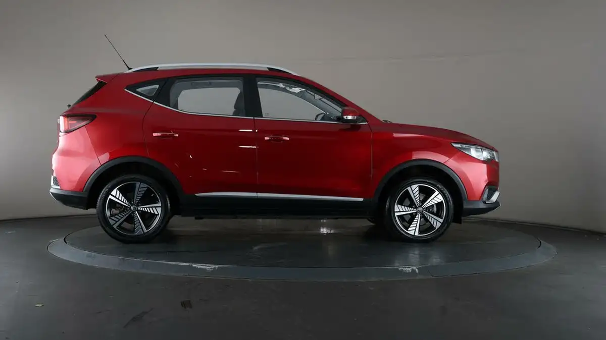 2021-mg-zs-suv-e-exclusive-ev-big-60