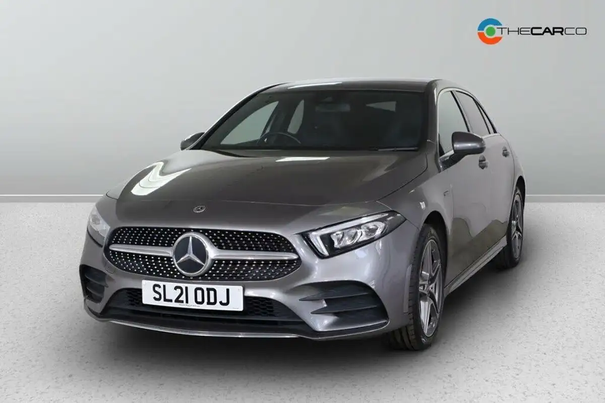 2021-mercedes-benz-a-class-13-a250e-amg-line-hatchback-5d-big-5