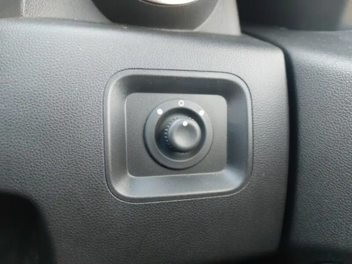 2019-dacia-duster-13-tce-comfort-1333cc-big-16