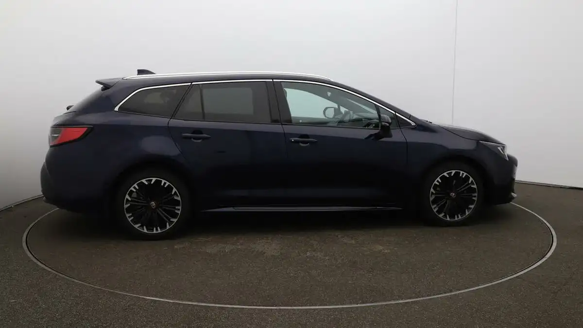 2023-toyota-corolla-18-vvt-i-gr-sport-138bhp-touring-sports-big-48