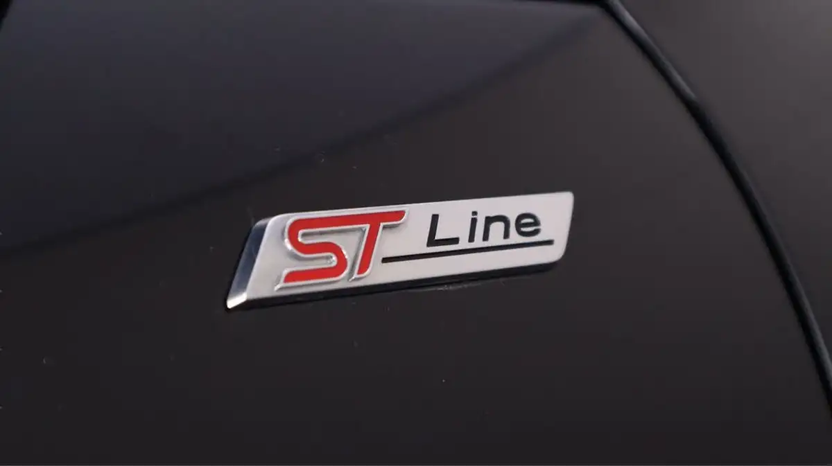 2022-ford-kuga-25t-st-line-x-edition-225ps-phev-big-22