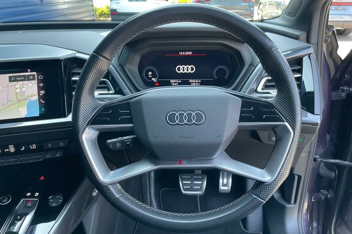 2022-audi-q4-e-tron-35e-s-line-station-wagon-big-36